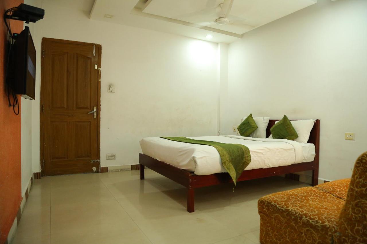 Malabar Plaza Inn Kochi Exteriér fotografie