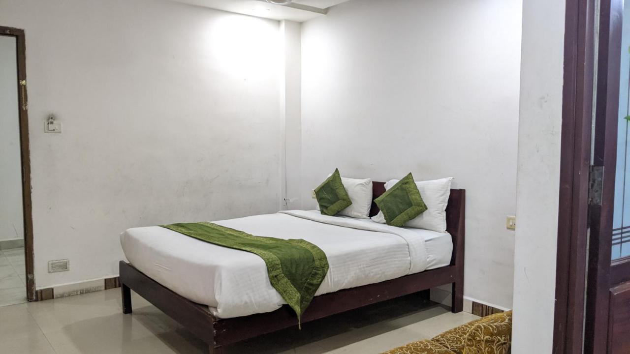 Malabar Plaza Inn Kochi Exteriér fotografie