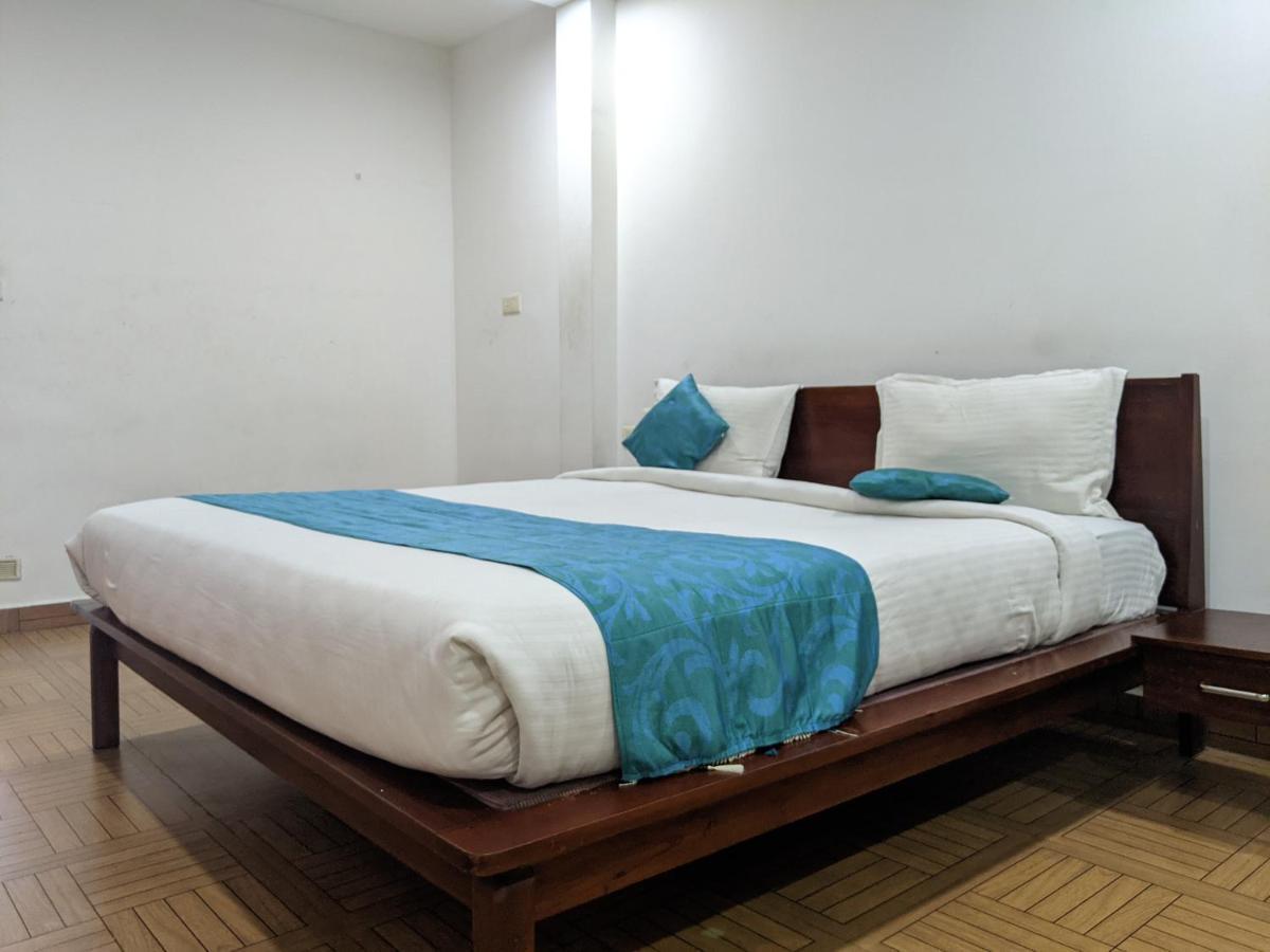 Malabar Plaza Inn Kochi Exteriér fotografie
