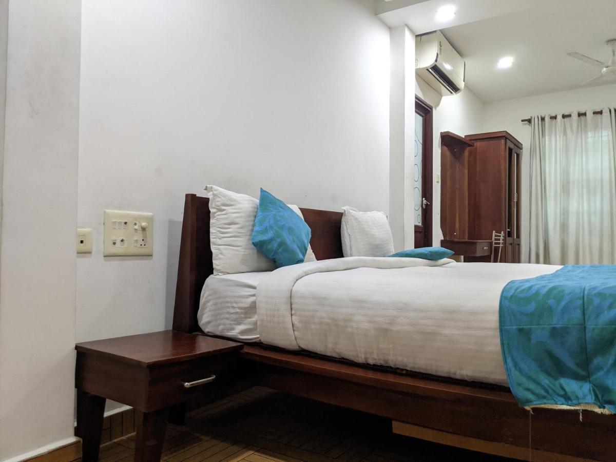 Malabar Plaza Inn Kochi Exteriér fotografie