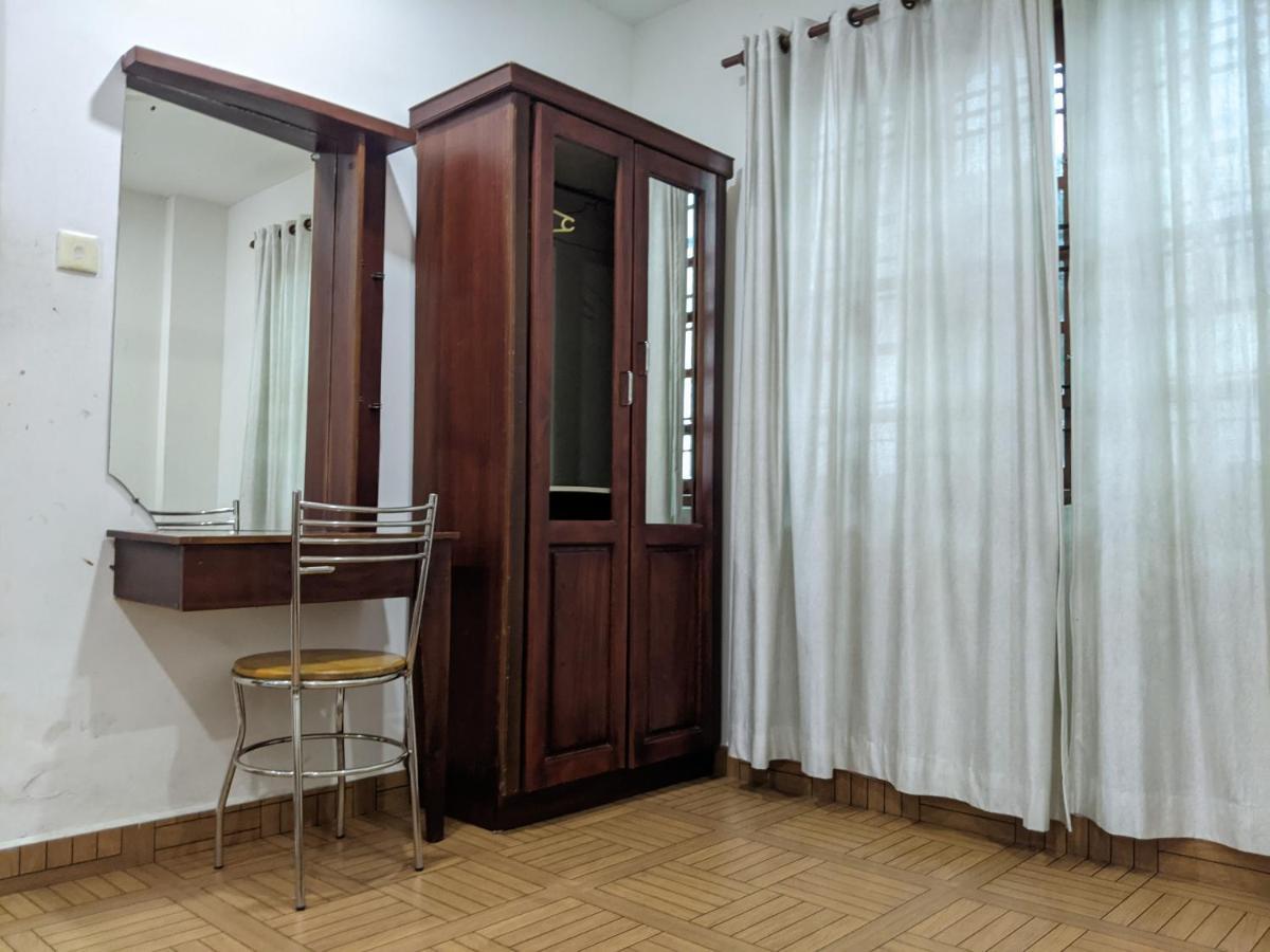 Malabar Plaza Inn Kochi Exteriér fotografie
